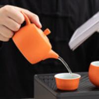 贝格帝 BGD-XJ08 旅行茶具皮包套装 茶壶*1+茶叶罐*1+主人杯*1+品茗杯*3+茶盒*1+皮盒*1 （单位：套） 颜色随机
