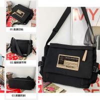 回力 H23B03U5120101 斜挎包 含白熊猫挂件 31*11*28cm（单位：个） 黑色