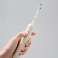 海尔（Haier） Y-D006W 云鼎套装 电动牙刷 236.6*26*26mm*1个 剃须刀 64*36mm*1个 (单位:套) 白色