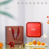 十五月 望月月饼礼盒 节庆食品 770g 红色（单位：盒）内容物：单黄白莲蓉月饼100g×2、低糖流心奶黄月饼60g×2、黑森林松仁味月饼90g×1、生椰芒果月饼60g×3、冰沙红豆奶黄月饼90g×2