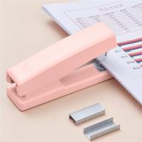 齐心（COMIX）B3113 订书机 20页（单位：个）颜色随机发货 新老包装随机发货