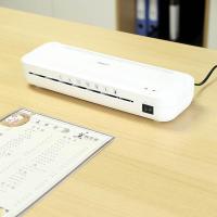 得力（deli） 2132 塑封机 A4最大幅面 过塑厚度≤0.5mm 白色 (单位:台)