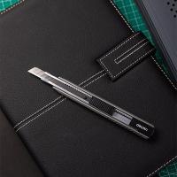 得力（deli） 2036S 美工刀 13刀头  自锁  SK5合金钢ABS材质外壳   145*17mm   (单位：把) 金属灰